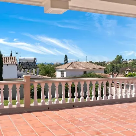 Spacious And Comfortable Chalet Holiday home Marbella